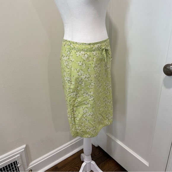 Y2K Light Green Floral Printed Mini Skirt, by Espirit, Size XS/S - Picture 3 of 10